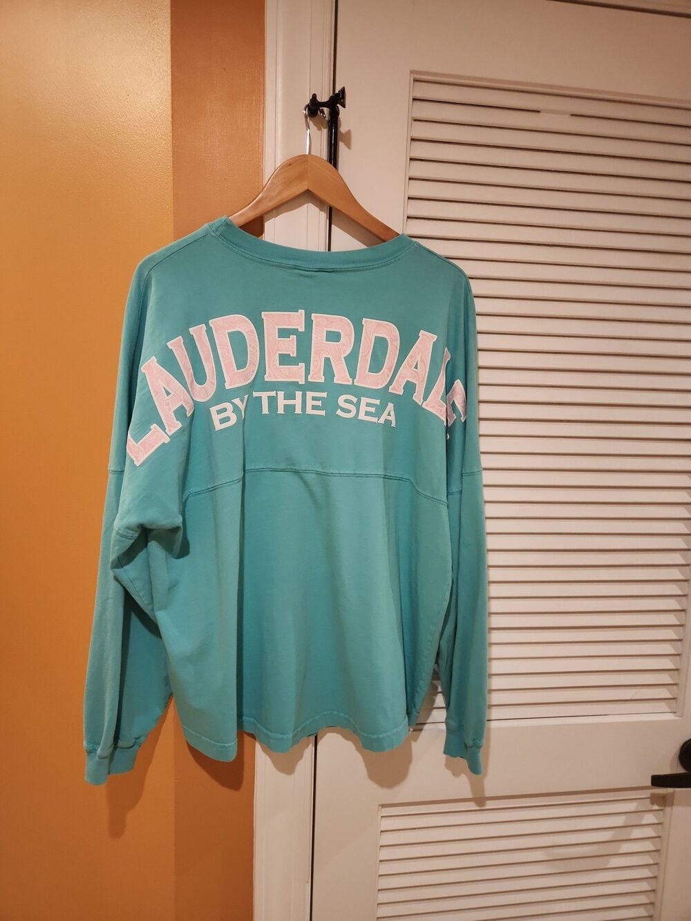 Spirit Jersey "Lauderdale By The Sea" Seafoam Green Longsleeve Shirt Size L